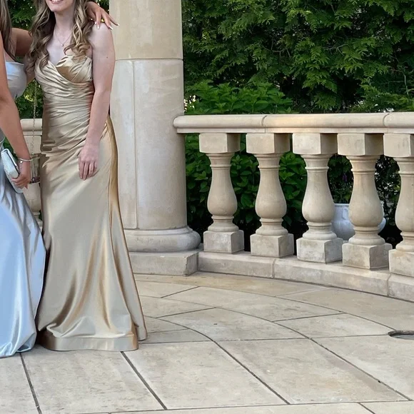 Faviana Gold Strapless Prom Dress is available for purchase on au PAY  Market - Imported Goods Online Store Co.Ltd. | au PAY Market - Online  Shopping Site